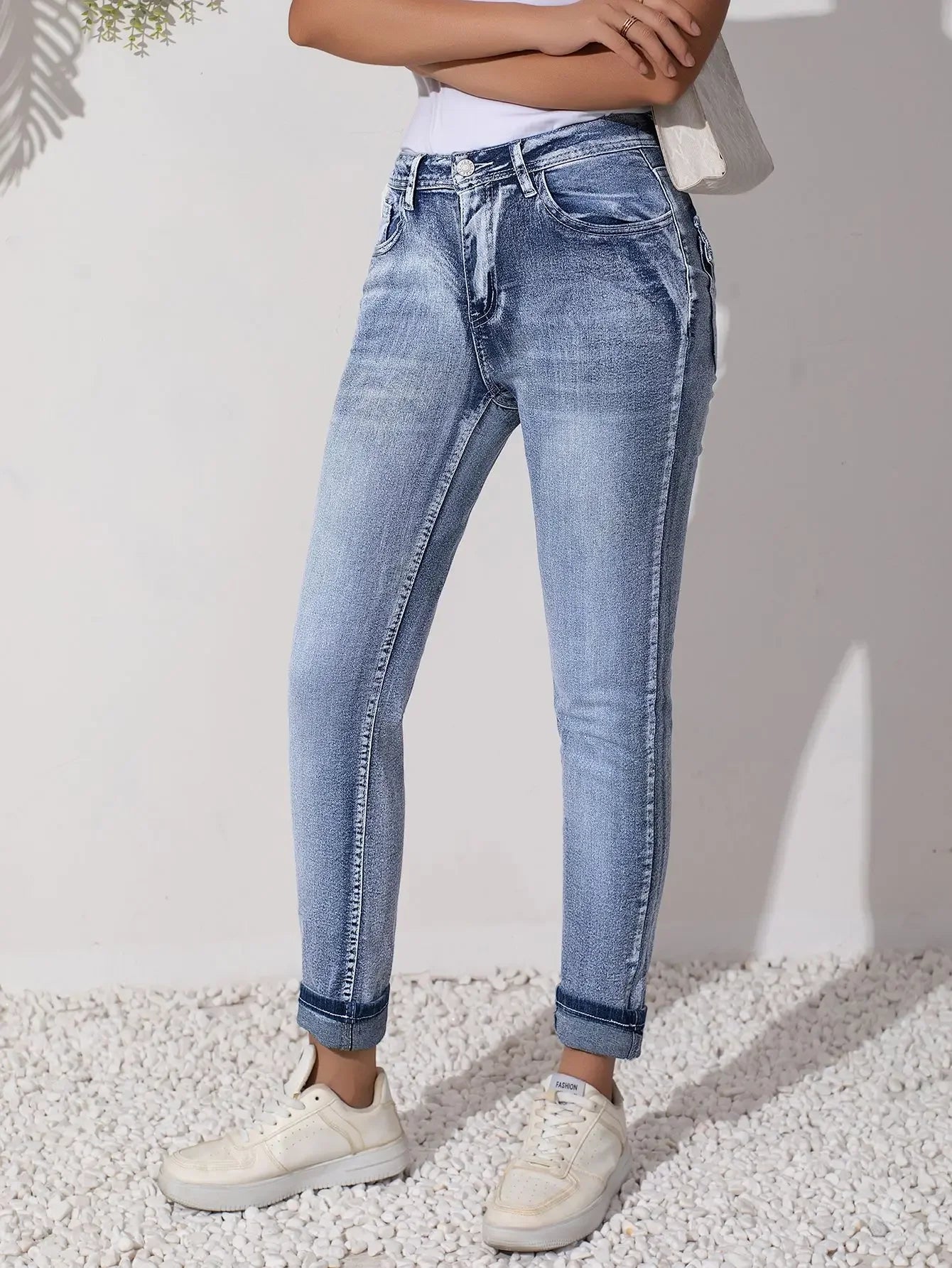 Jeans For Woman Y2k Jeans Blue Stretch Embroidery Denim Pants Fashion Trend 2025 Comfort Fit Vintage Style Casual Wear