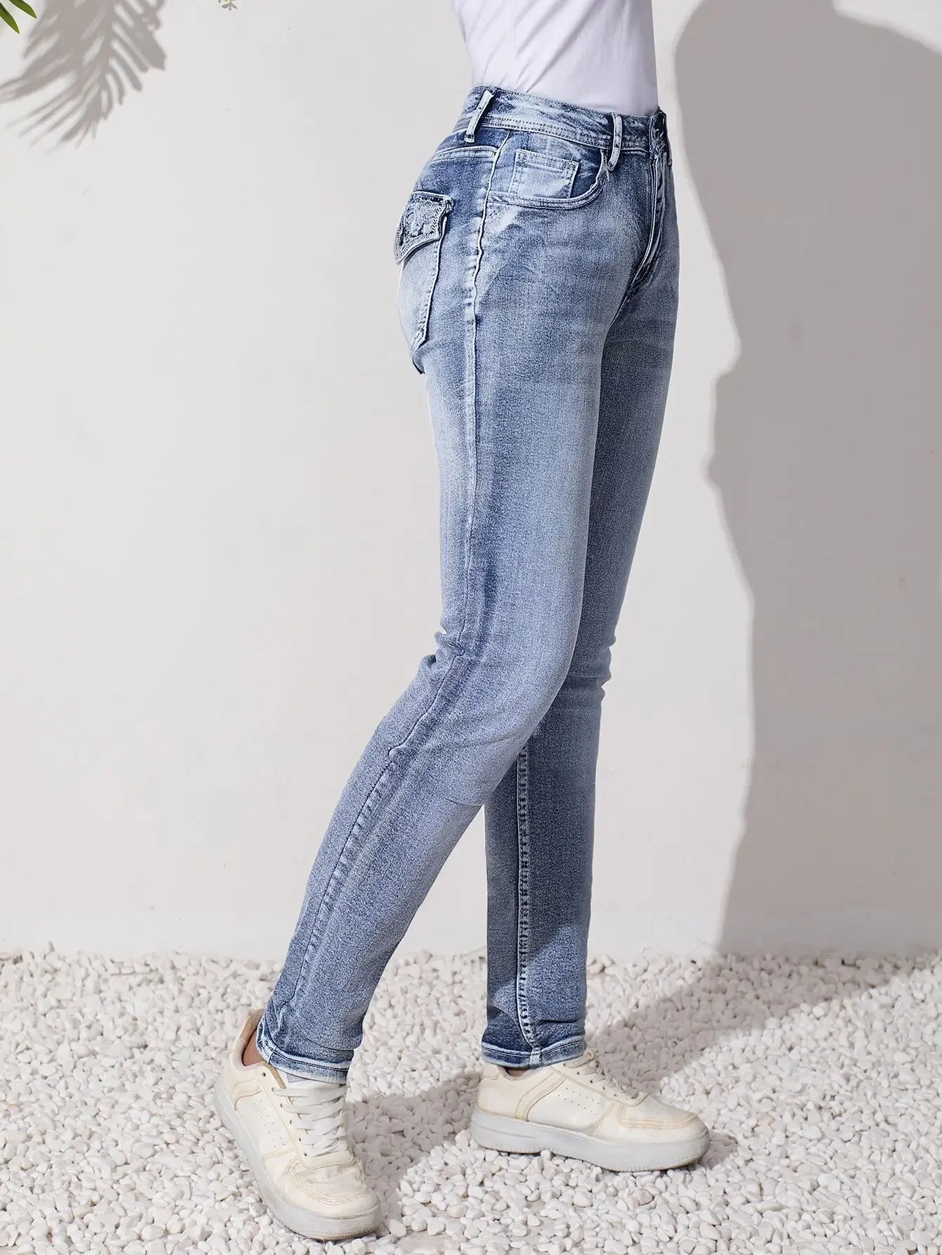 Jeans For Woman Y2k Jeans Blue Stretch Embroidery Denim Pants Fashion Trend 2025 Comfort Fit Vintage Style Casual Wear